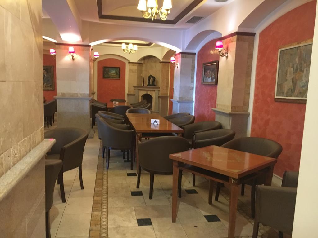 Hotel Mara Baia Mare Dış mekan fotoğraf